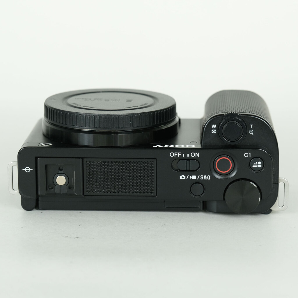 SONY VLOGCAM ZV-E10 SONY VLOGCAM ZV-E10