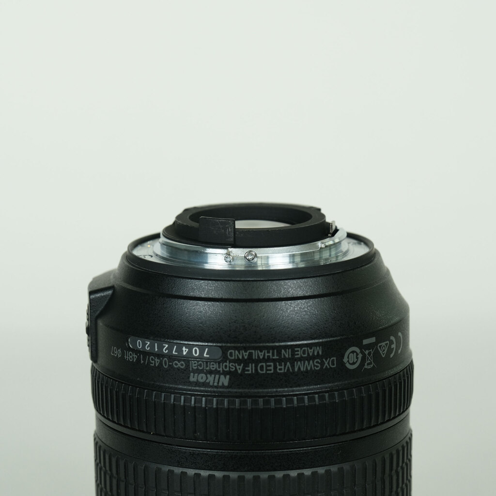 Nikon AF-S DX NIKKOR 18-140mm F3.5-5.6G ED VRの出品 | ONE SCENE