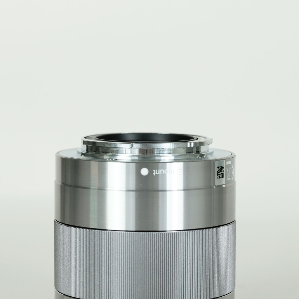 SONY E 50mm F1.8 OSS SEL50F18