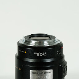 Canon EF75-300mm F4-5.6 IS USM