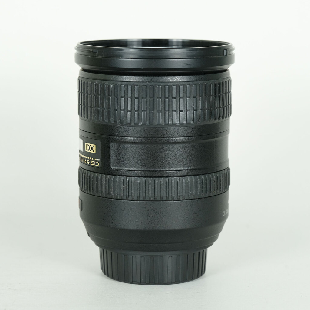 Nikon AF-S DX VR Zoom-Nikkor 18-200mm F3.5-5.6G IF-ED