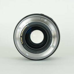 Canon RF35mm F1.8 MACRO IS STM