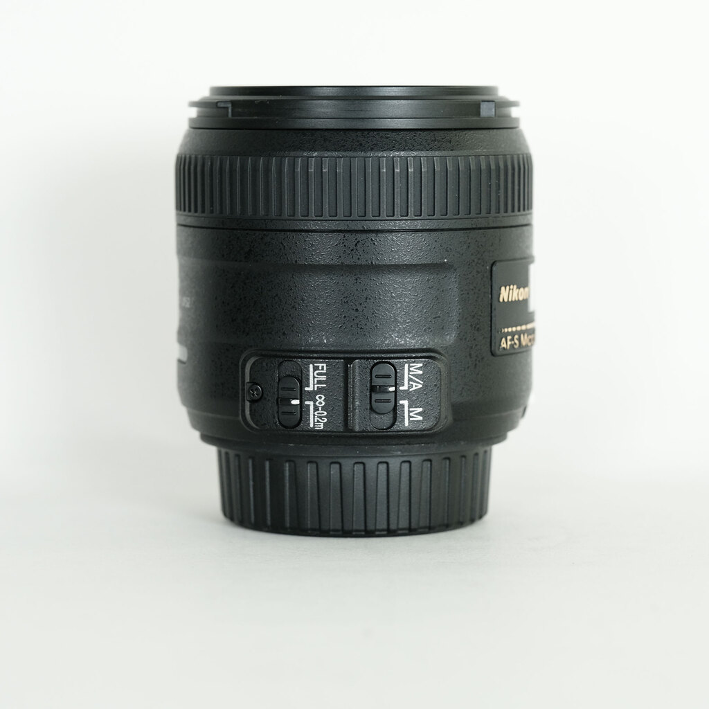 Nikon AF-S DX Micro NIKKOR 40mm f/2.8G