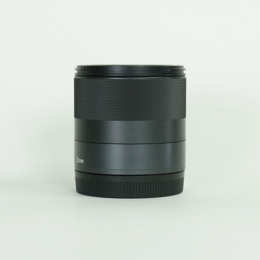 Canon EF-M32mm F1.4 STM