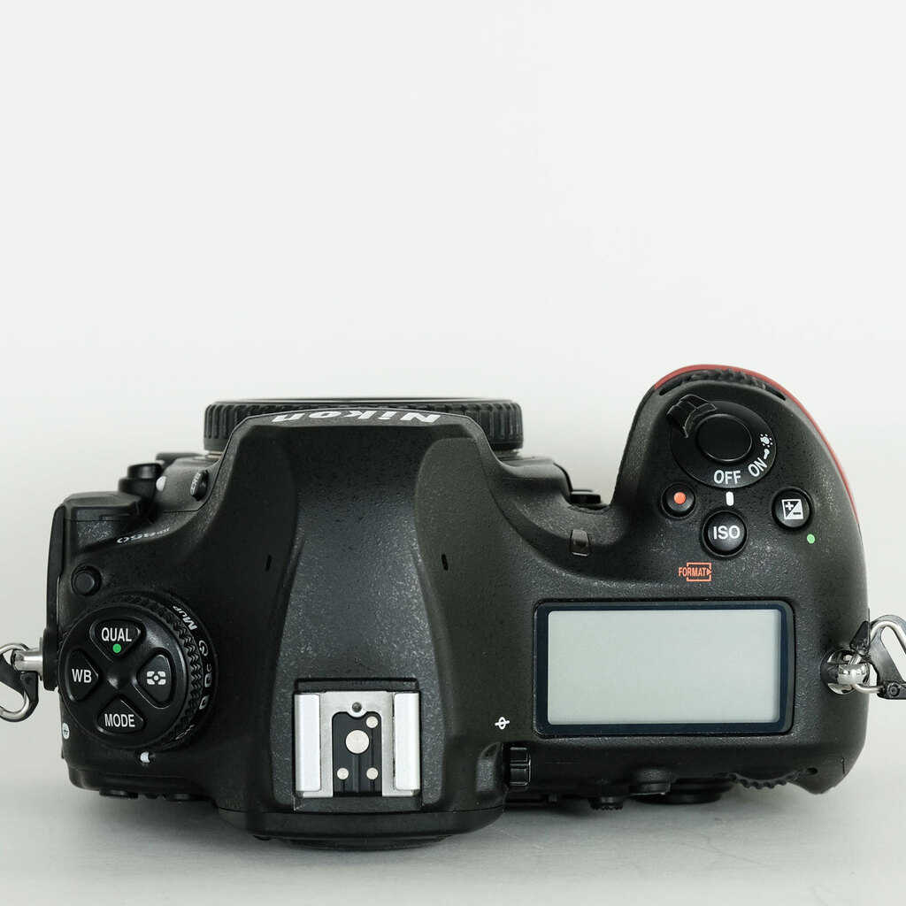 Nikon D850