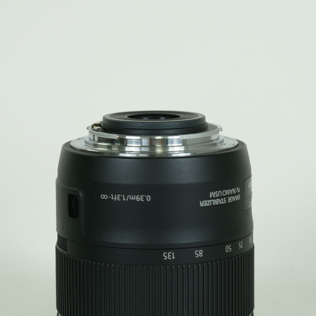 Canon EF-S18-135mm F3.5-5.6 IS USM