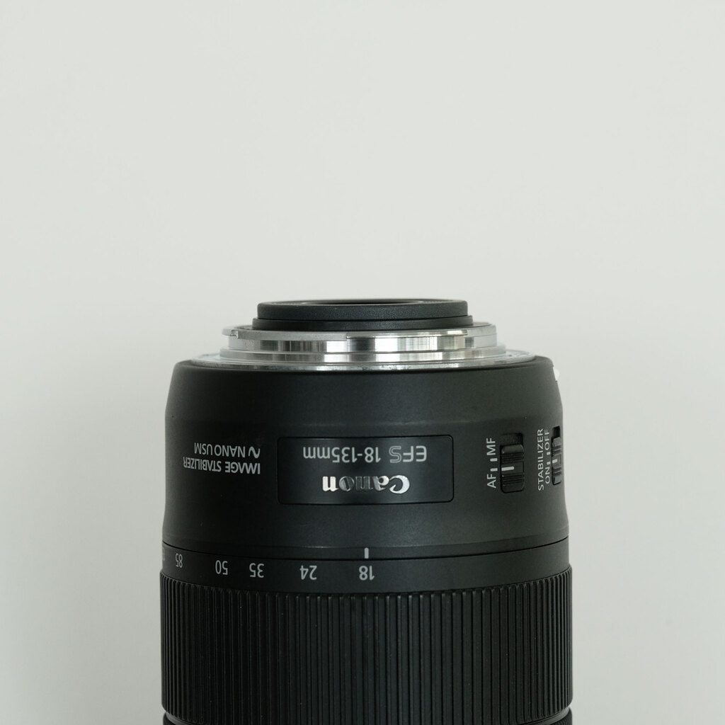 Canon EOS 80D EF-S18-135 IS USM レンズキット