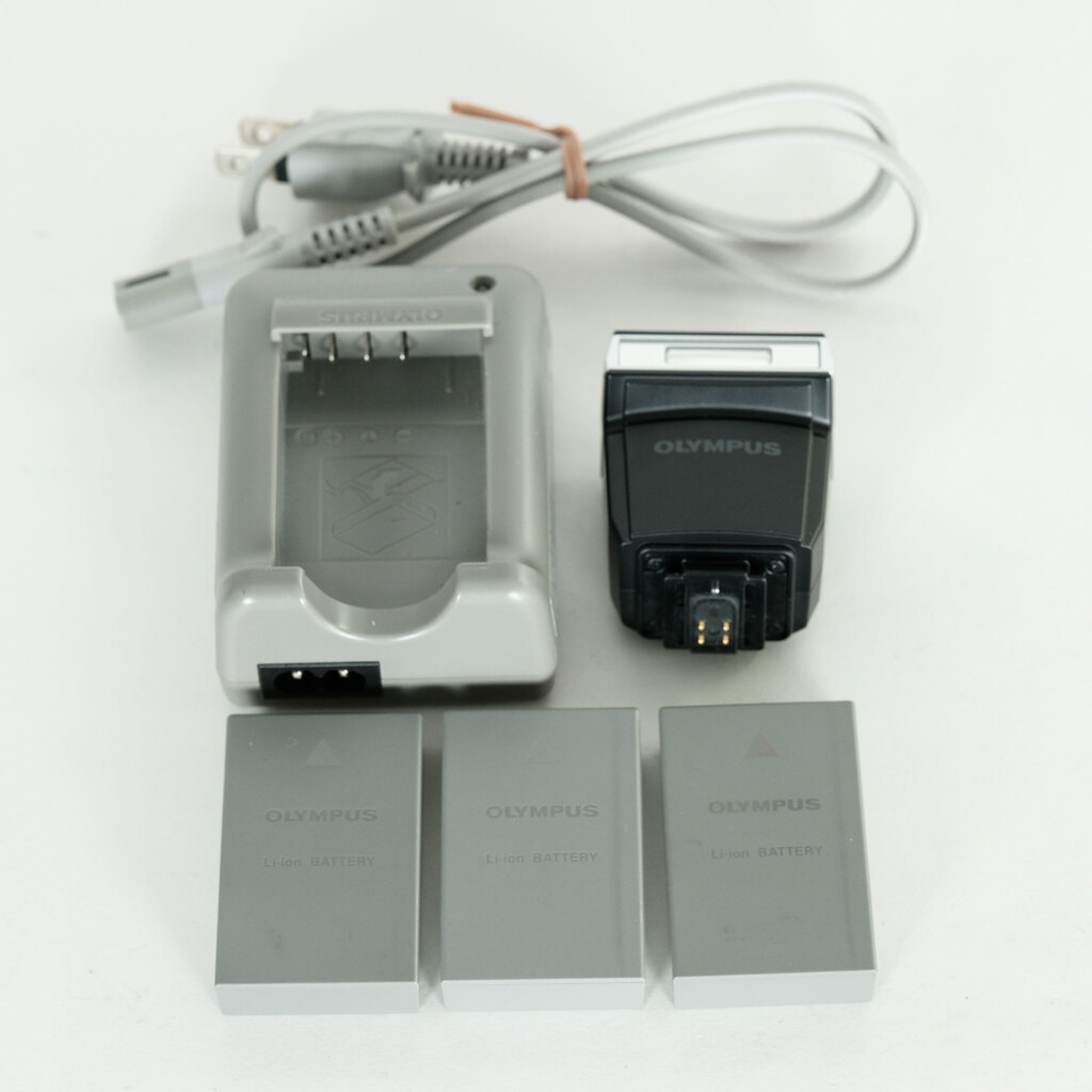 OLYMPUS OM-D E-M5 Mark III