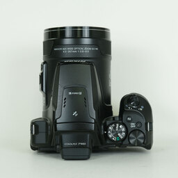 Nikon COOLPIX P900
