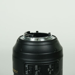 Nikon AF-S VR Micro-Nikkor 105mm f/2.8G IF-ED Nikon AF-S VR Micro-Nikkor 105mm f/2.8G IF-ED