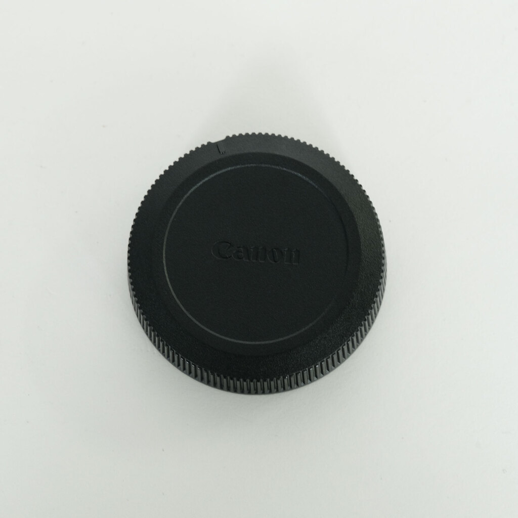 Canon RF135mm F1.8 L IS USM