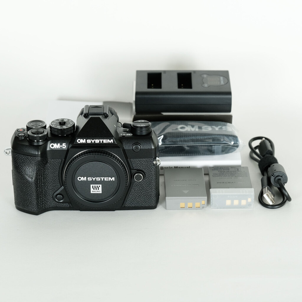 OM SYSTEM OM-5 Mark II ボディ ブラック