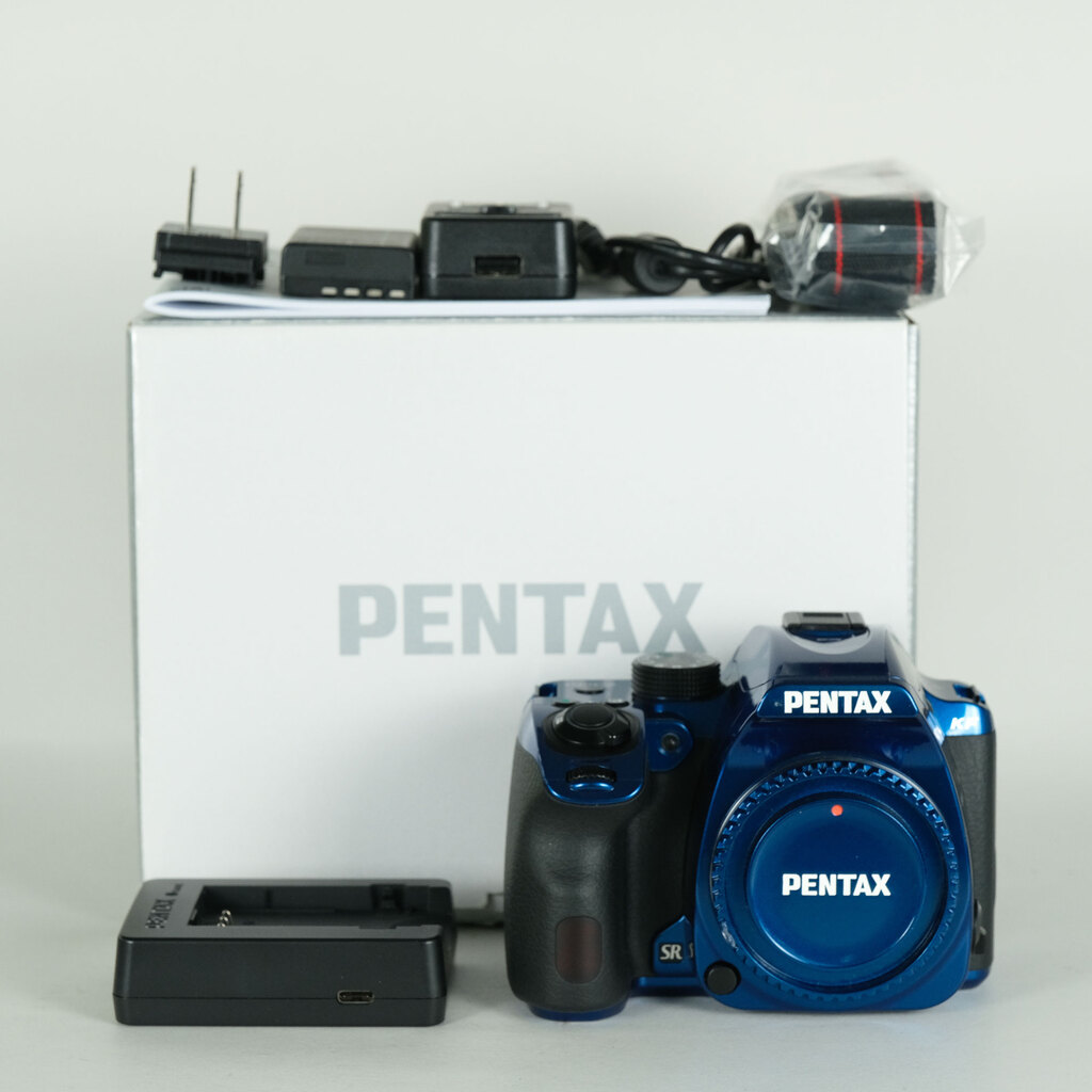 PENTAX KF ボディ クリスタルブルーの出品 | ONE SCENE（ワンシーン）