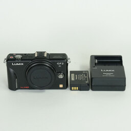Panasonic LUMIX DMC-GF2-K ボディ ブラック Panasonic LUMIX DMC-GF2-K ボディ ブラック