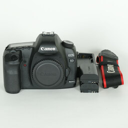 Canon EOS 5D MarkII ボディ