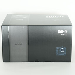 OLYMPUS OM-D E-M1X