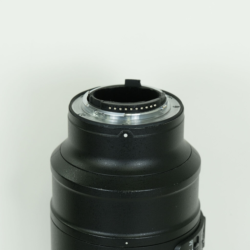 Nikon AF-S NIKKOR 70-200mm F2.8 G ED VR II