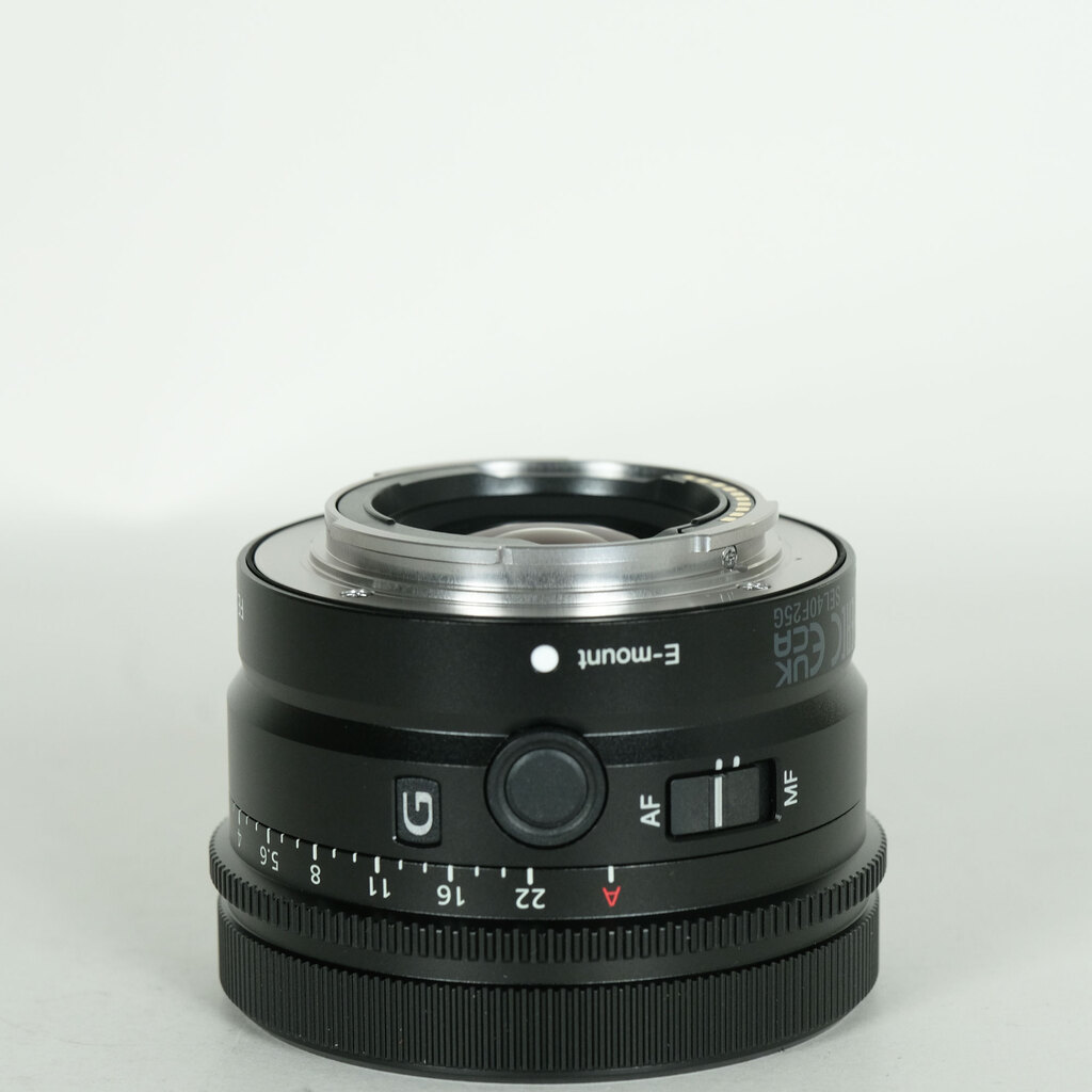 SONY FE 40mm F2.5 G SEL40F25G SONY FE 40mm F2.5 G SEL40F25G