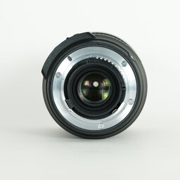 Nikon AF-S DX VR Zoom-Nikkor 18-200mm F3.5-5.6G IF-ED