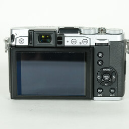 FUJIFILM X30 シルバー