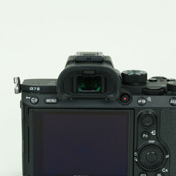 SONY α7 III（ILCE-7M3）