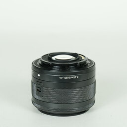 Canon EF-M15-45mm F3.5-6.3 IS STM Canon EF-M15-45mm F3.5-6.3 IS STM