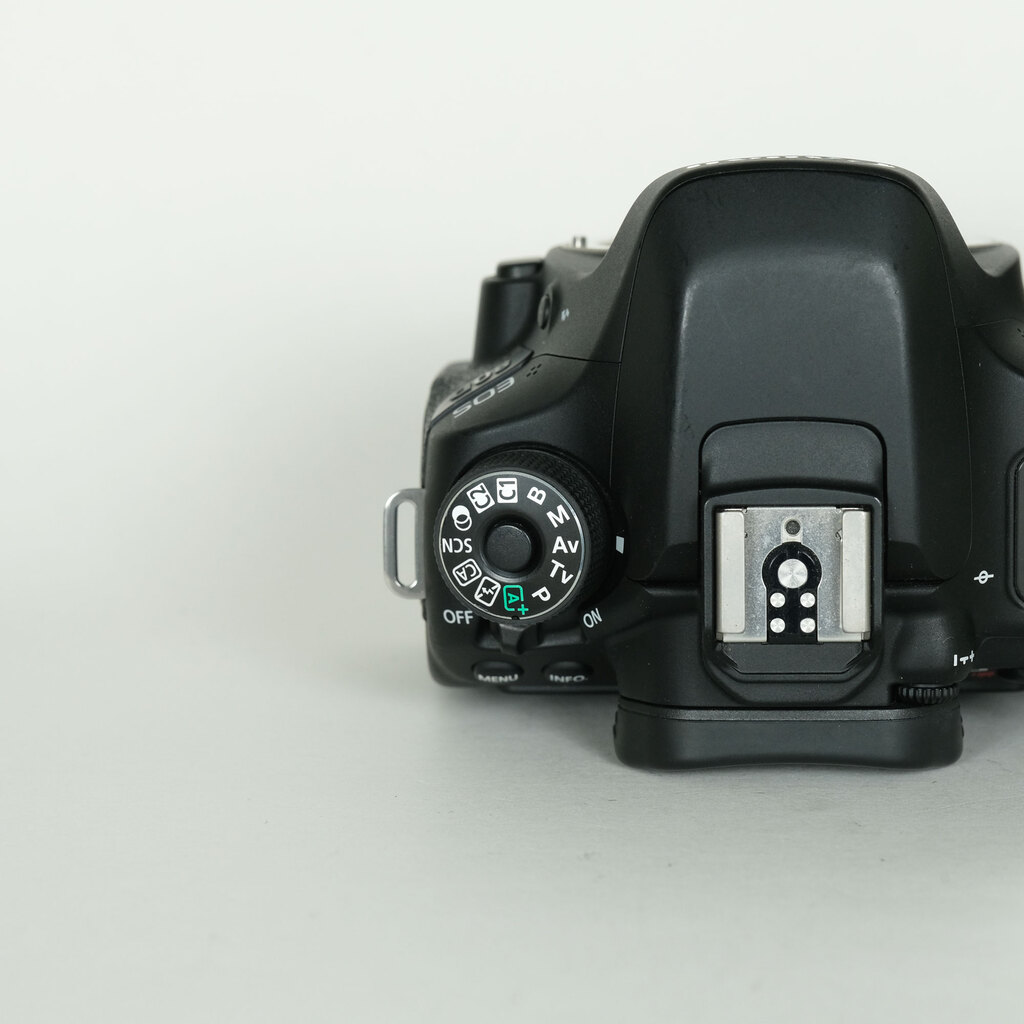 Canon EOS 80D Canon EOS 80D