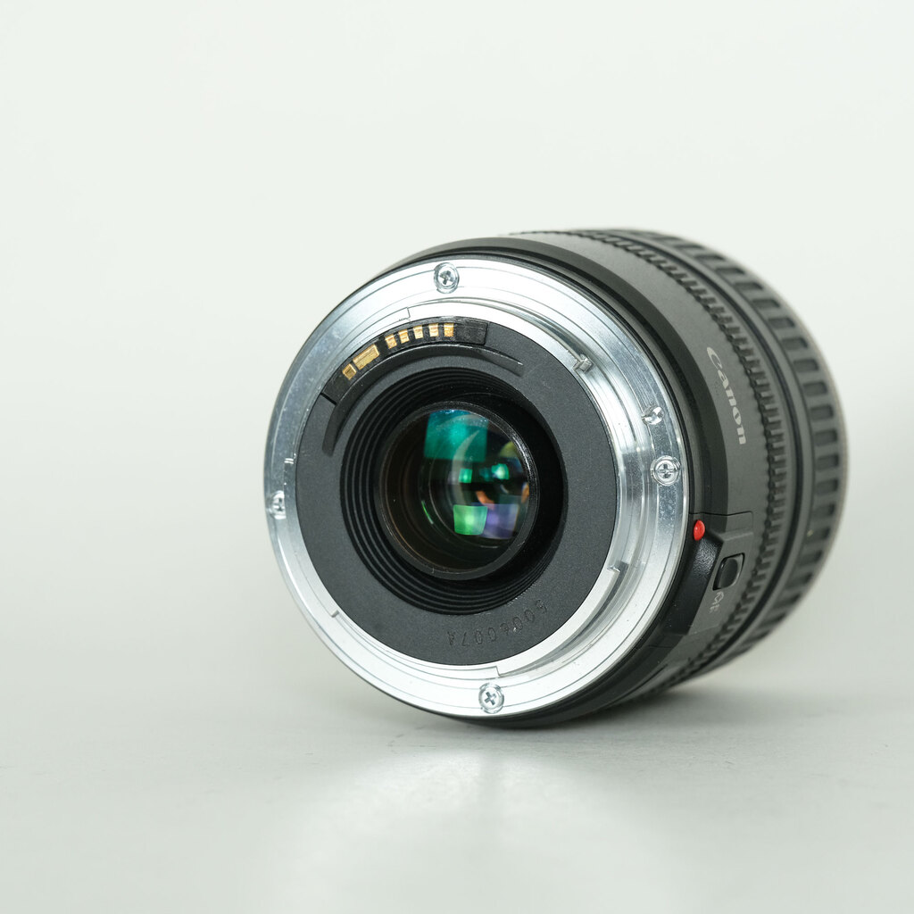 Canon EF28-105mm F3.5-4.5 II USM Canon EF28-105mm F3.5-4.5 II USM