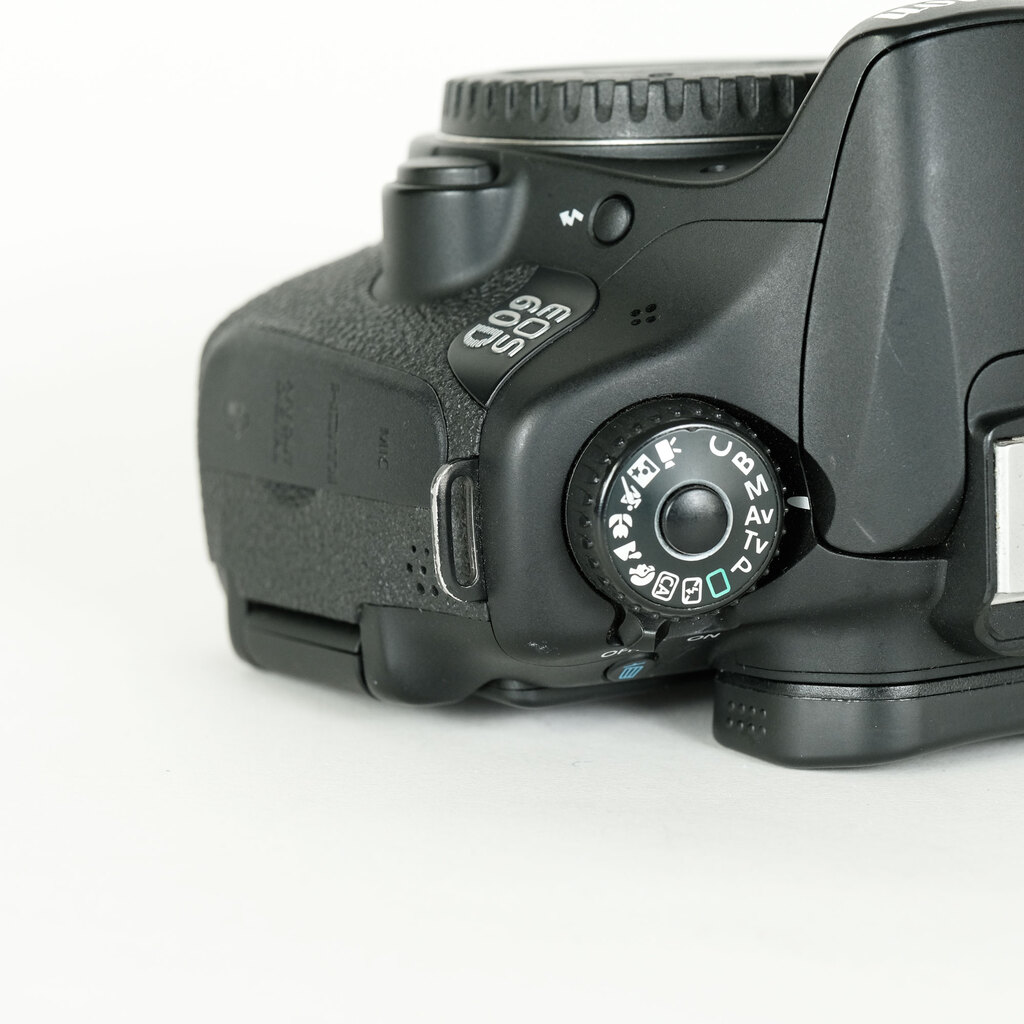 Canon EOS 60D ボディ