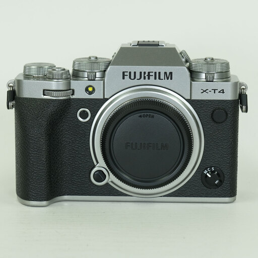 FUJIFILM X-T4