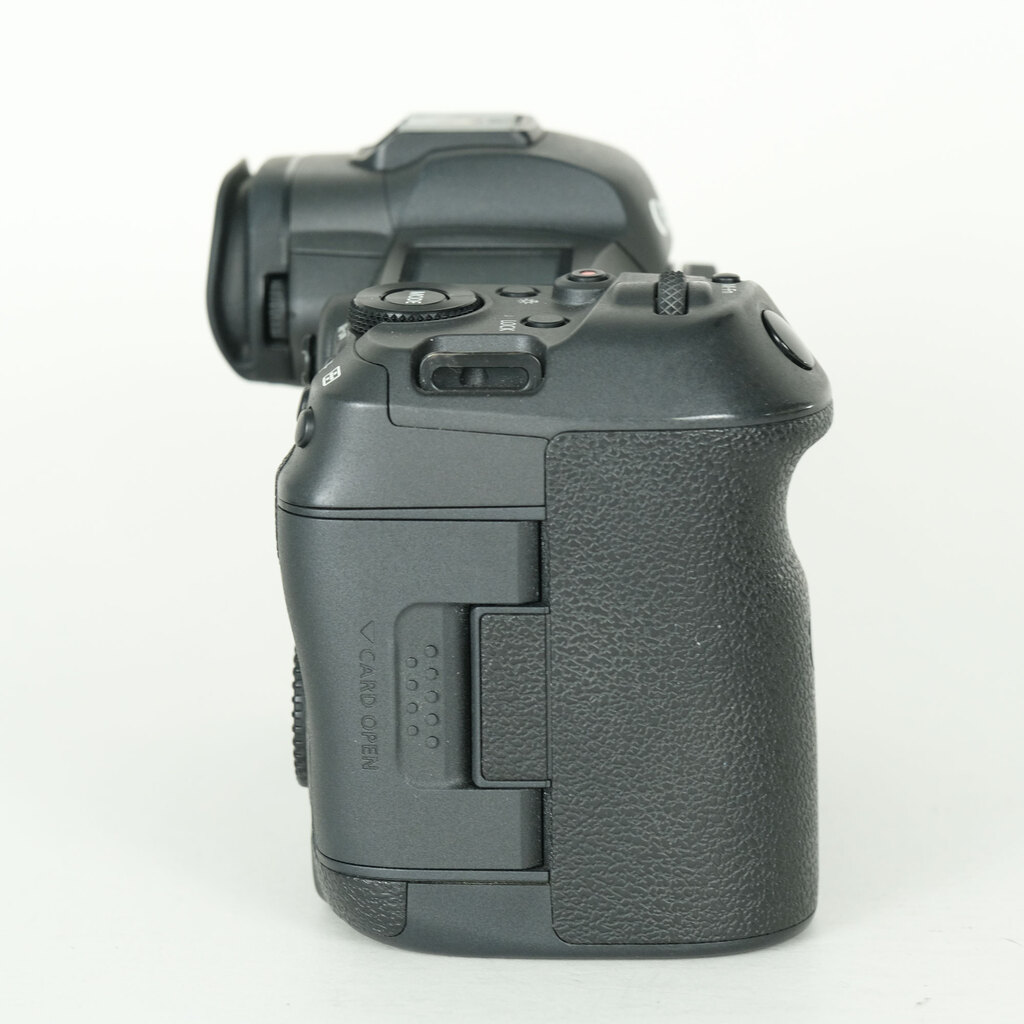 Canon EOS R5