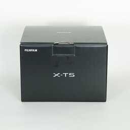FUJIFILM X-T5