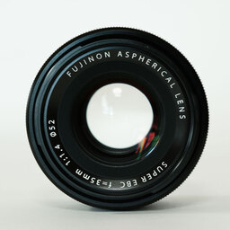 FUJIFILM XF35mmF1.4 R