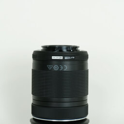 OLYMPUS M.ZUIKO DIGITAL ED 40-150mm F4.0-5.6 R OLYMPUS M.ZUIKO DIGITAL ED 40-150mm F4.0-5.6 R