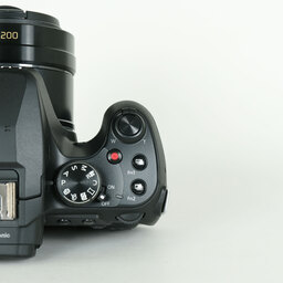 Panasonic LUMIX DC-FZ85 Panasonic LUMIX DC-FZ85