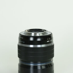 OLYMPUS M.ZUIKO DIGITAL ED 8mm F1.8 Fisheye PRO OLYMPUS M.ZUIKO DIGITAL ED 8mm F1.8 Fisheye PRO