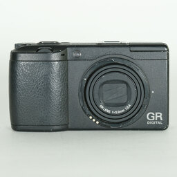 RICOH GR DIGITAL II