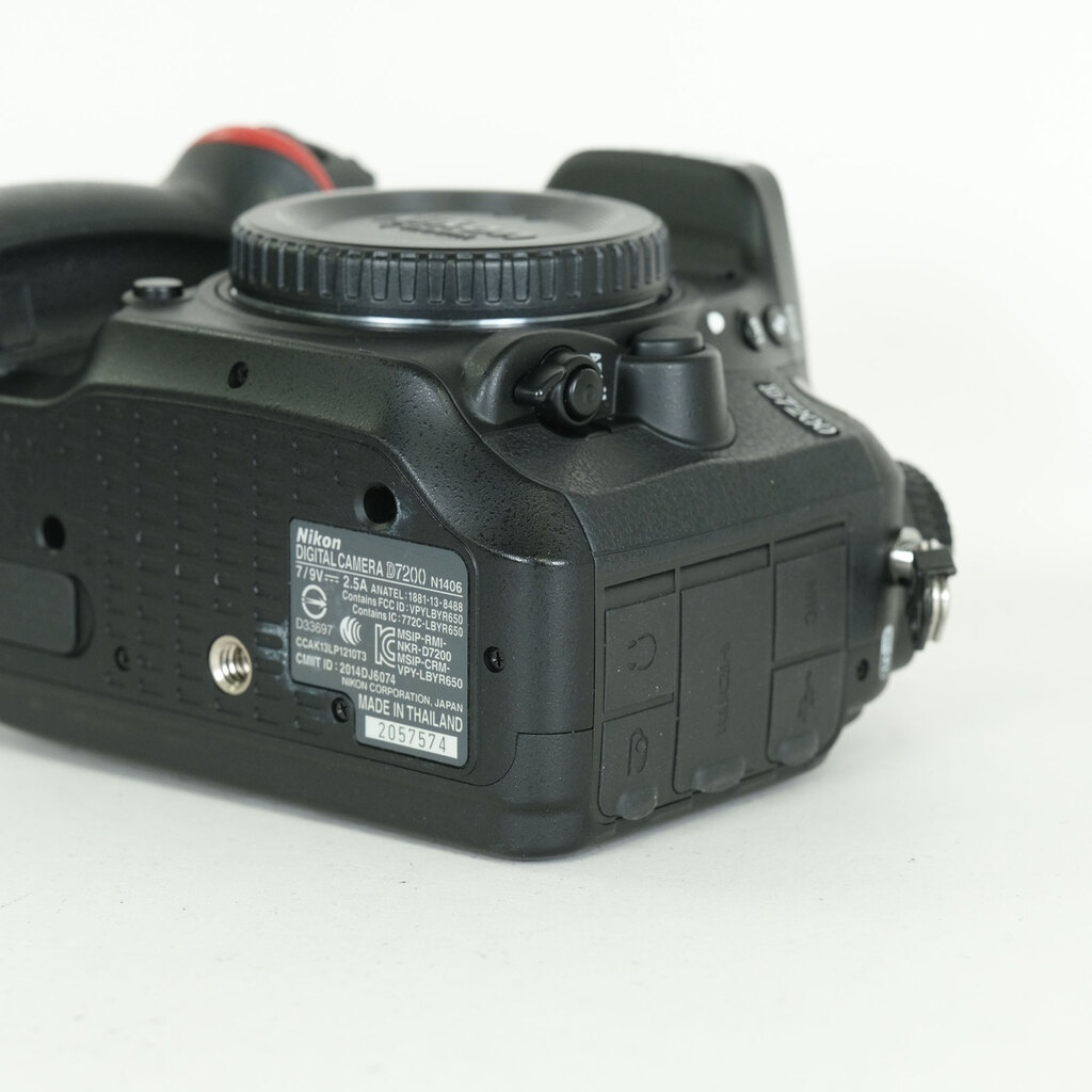 Nikon D7200