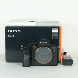 SONY α7 III（ILCE-7M3）