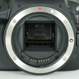 Canon EOS Kiss X7