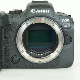 Canon EOS R6