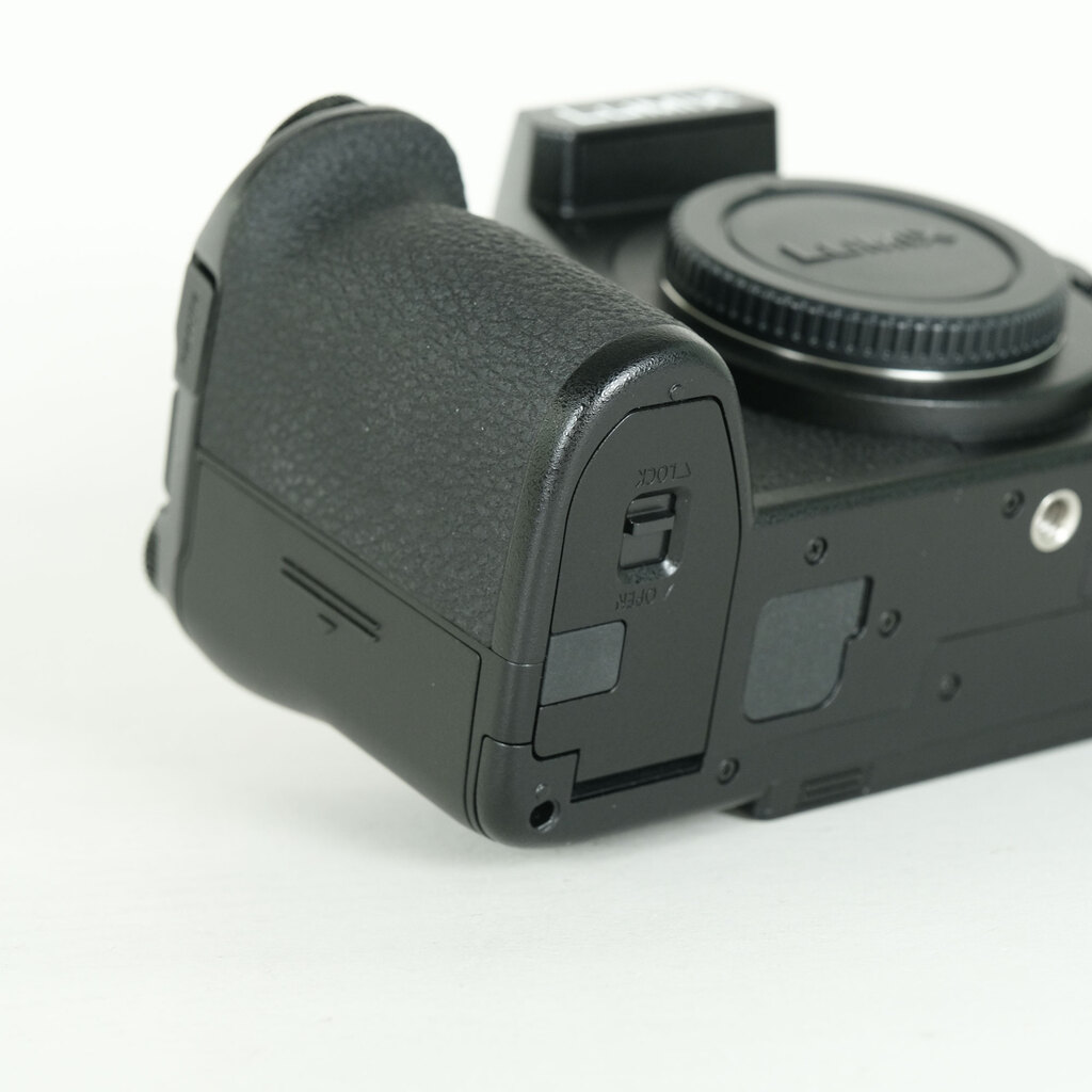 Panasonic LUMIX G9 PRO II