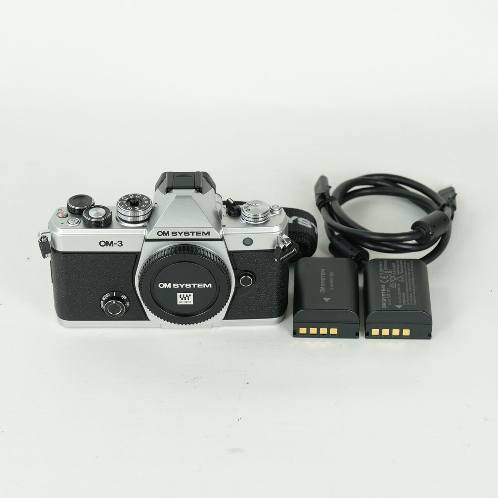 OM SYSTEM OM-3の出品 | ONE SCENE（ワンシーン）