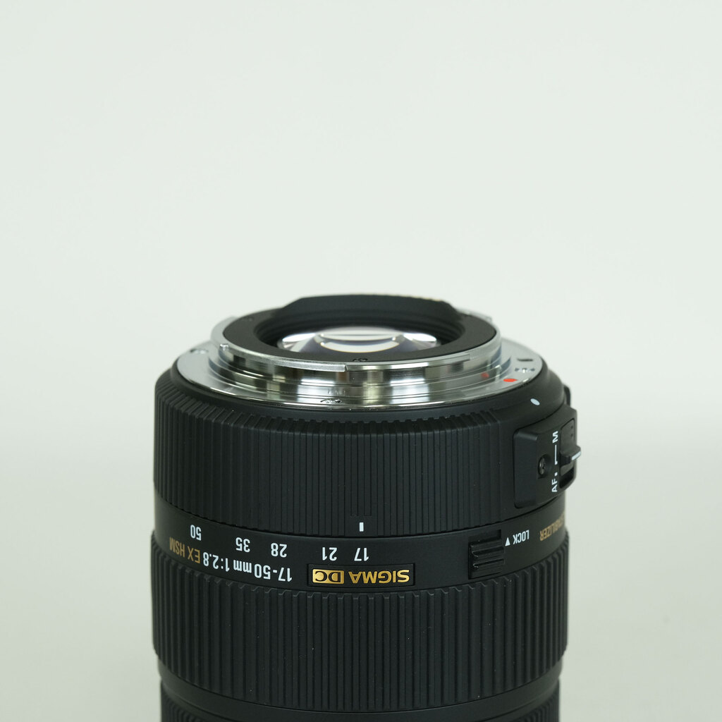 SIGMA 17-50mm F2.8 EX DC OS HSM (キヤノンEF用) SIGMA 17-50mm F2.8 EX DC OS HSM (キヤノンEF用)