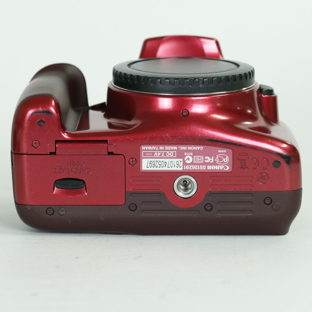 Canon EOS Kiss X50 ボディ レッド