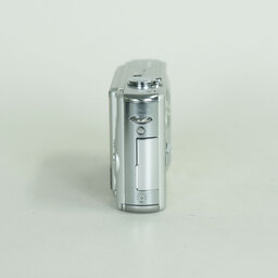 Panasonic DMC-FX7 シルキーシルバー