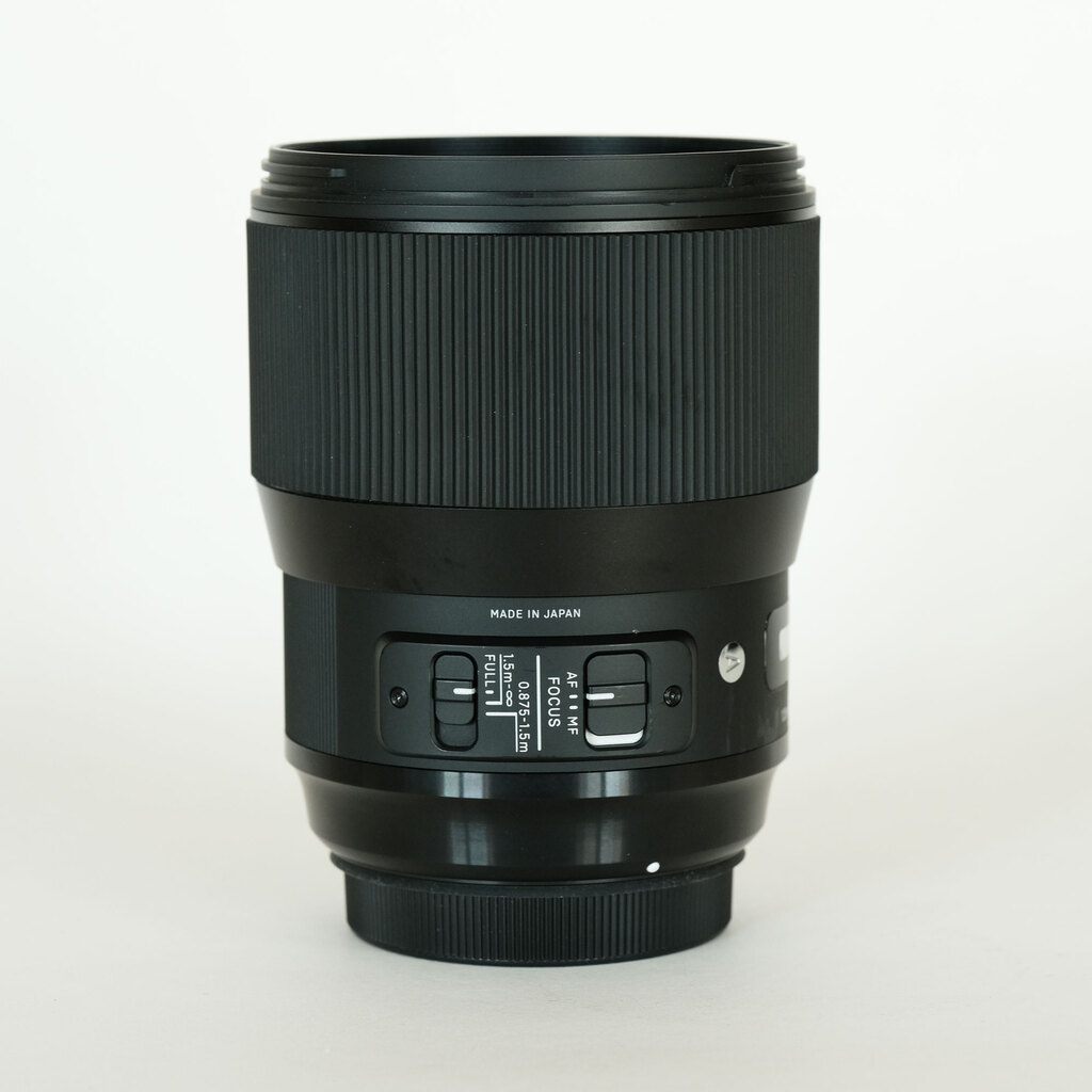 SIGMA 135mm F1.8 DG HSM｜Art [キヤノン用]の出品 | ONE SCENE（ワン