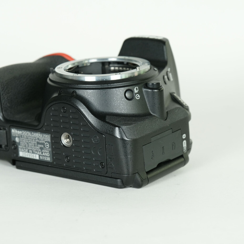 Nikon D5600