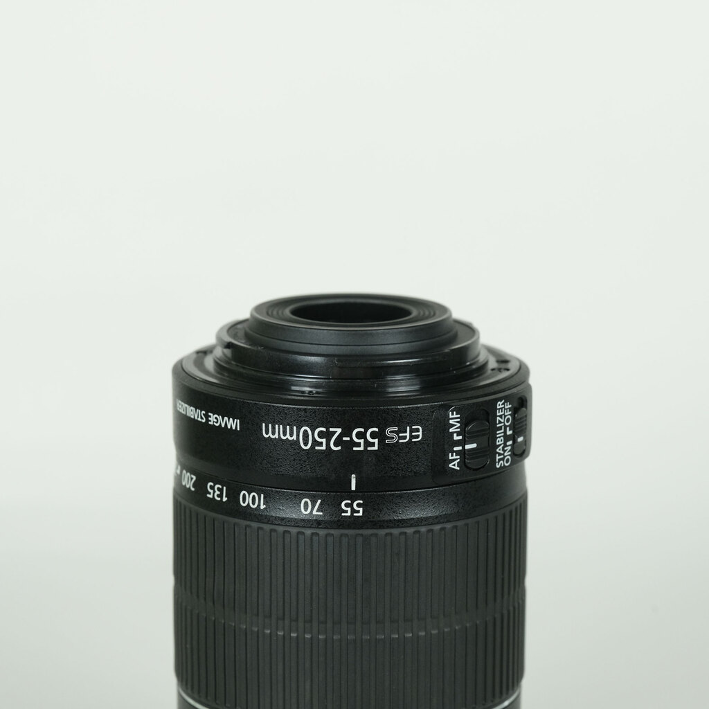 Canon EF-S55-250mm F4-5.6 IS IIの出品 | ONE SCENE（ワンシーン）