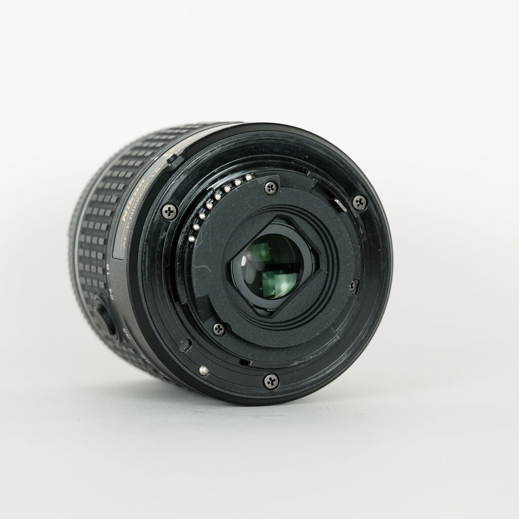 Nikon AF-P DX NIKKOR 18-55mm F3.5-5.6G VR